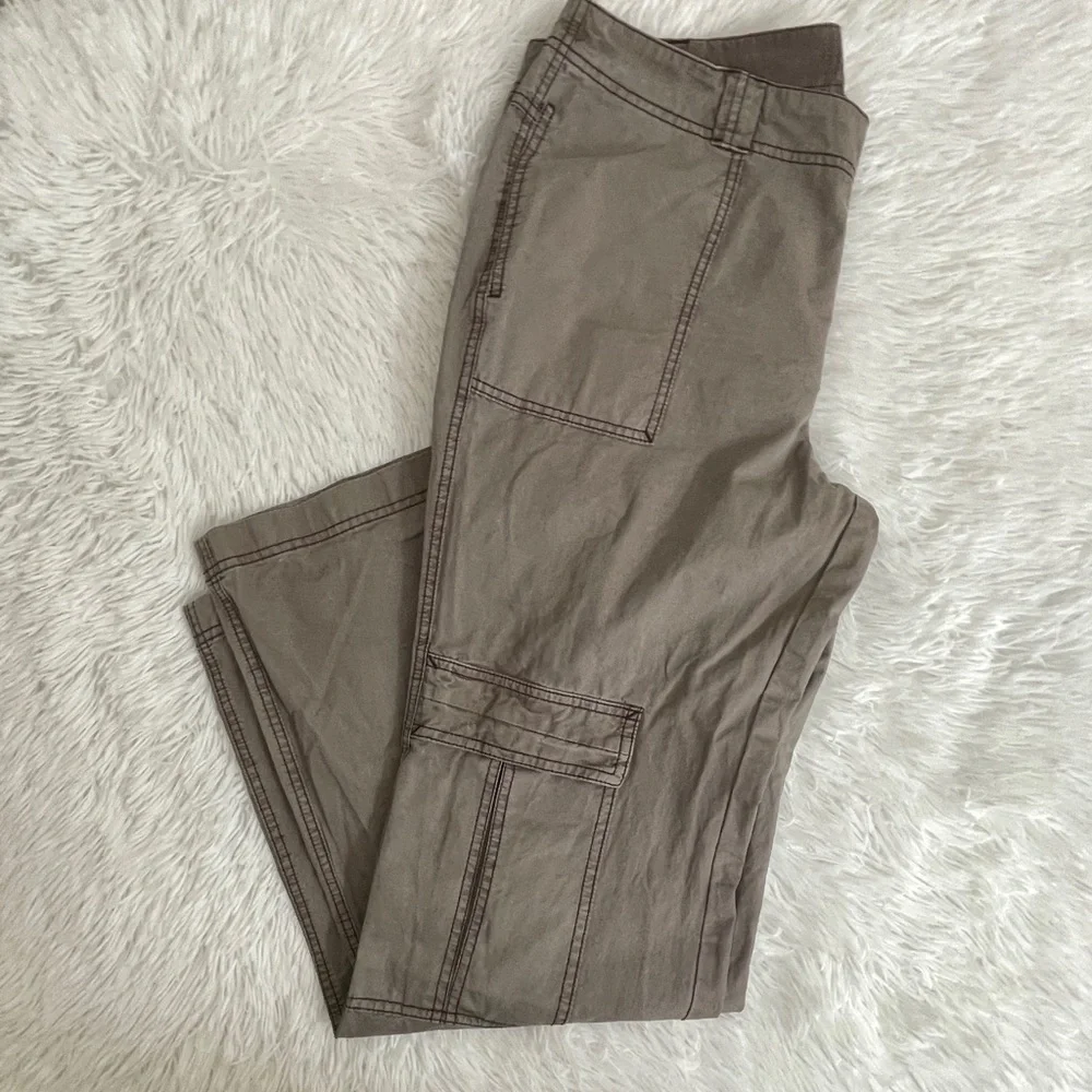 Free People The Thing Is Low-Rise Utility Pants Size 12 Wild Truffle Gray/Green - Picture 5 of 11